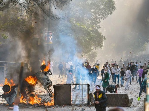 24 hours, 7 killed, 100 injured, clashes over CAA, Delhi