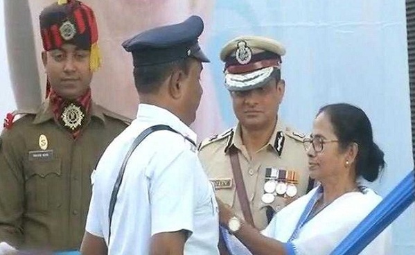 Mamata Banerjee is on an indefinite protest over a major showdown between the CBI and the state police