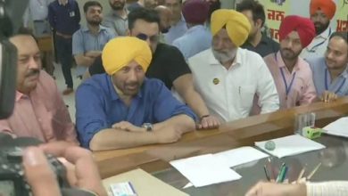 BJP's Sunny Deol, files nomination, Gurdaspur, brother Bobby