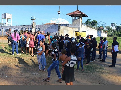 57 killed, several beheaded, clash between rival gangs, Brazil prison